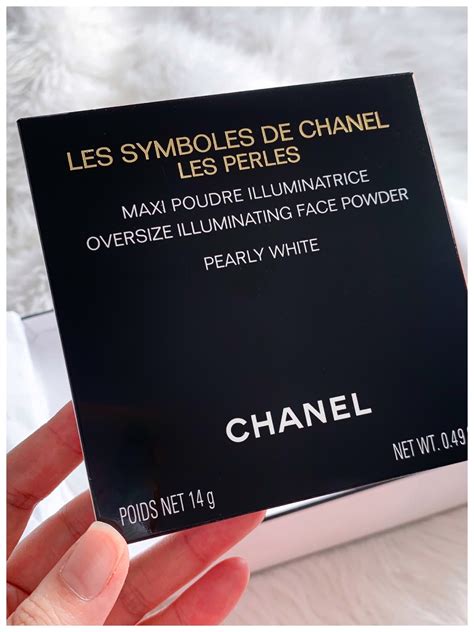 les symboles de chanel les perles pearly white|Les Symboles de Chanel collection 2023 .